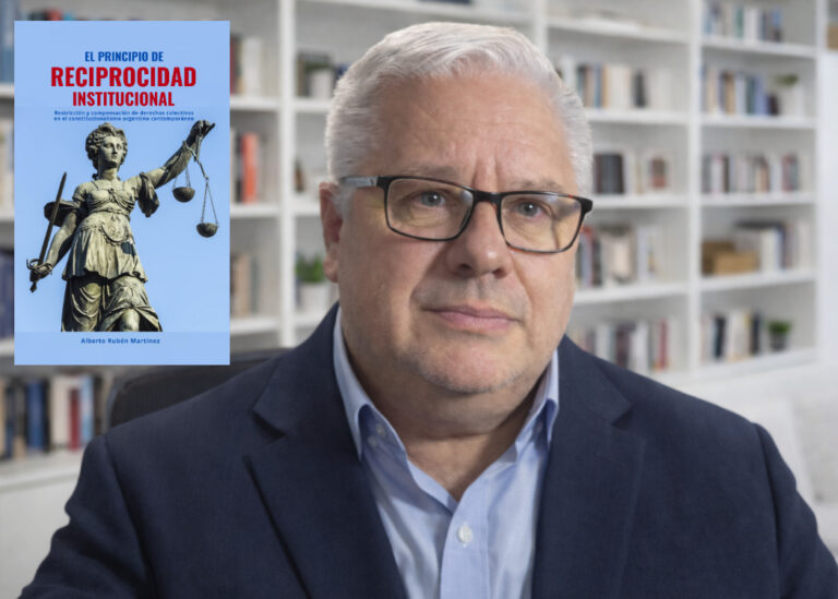 Presentan un libro que aporta base jurídica para reclamar la libertad sindical policial, aún negada por el Estado